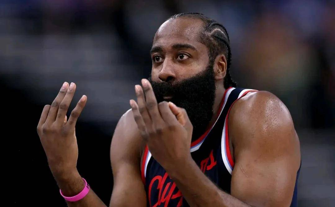 哈登迎来十二赛季高光表现，C9球迷沸腾！